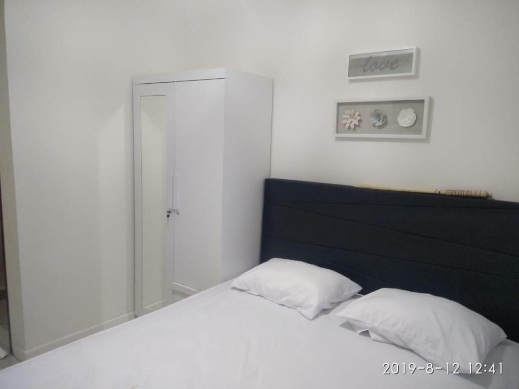 Vida View Apartement, Tower Asthon Unit 20 P マカッサル エクステリア 写真